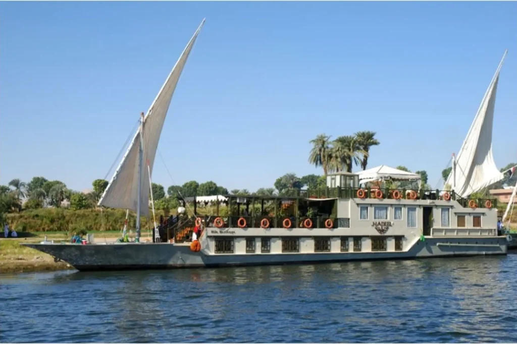 crucero-por-el-nilo-en-dahabeya